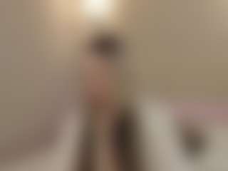 Live cam show with Eva - Normal on Fling VIP Chat