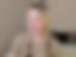 Live cam show with Eva - Ass Clapping on live.xheat.ai
