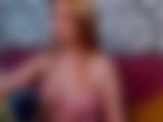 Live cam show with Helen-Jones - College on Camsoda