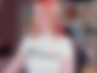 Live cam show with Helen-Jones - New Bedroom on intimatelivegirls.com