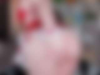 Live cam show with Helen-Jones - Natural on makecum.org