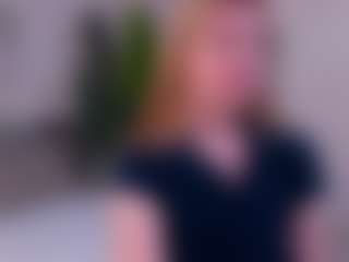 Live cam show with Helen-Jones - Blue Eyes on luckytryst.com