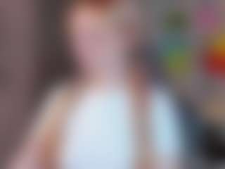 Live cam show with Helen-Jones - Average on CSO-WL