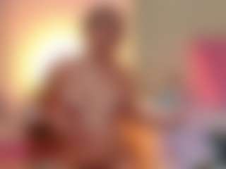 Live cam show with KendallChert - Double Penetration on hrnylive.com