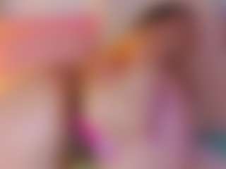 Live cam show with KendallChert - Striptease on SpunkLive