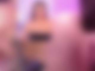 Live cam show with Susy - Eating Pussy on SpunkLive