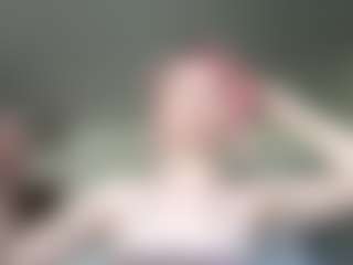 Live cam show with Venustheflytrap - Petite on iamadamtest123.com