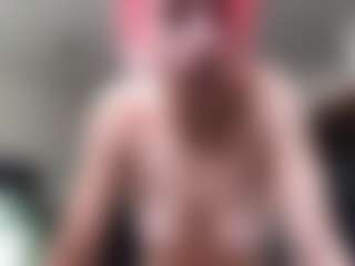 Live cam show with Venustheflytrap - Striptease on camtv