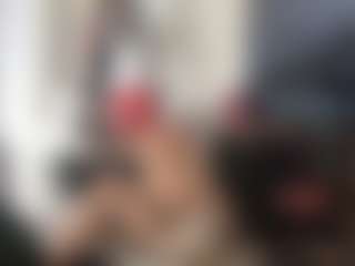 Live cam show with Venustheflytrap - Flashing on Chatstar