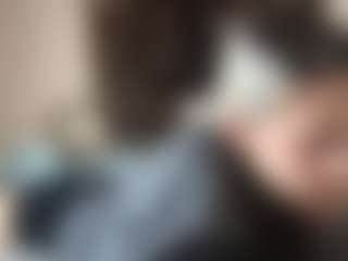 Live cam show with Venustheflytrap - Hairy Pussy Brown Hair on AdultVida.com