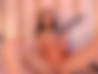 Ainoanoire's Live Sex Cam Show