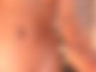 Ainoanoire's Live Sex Cam Show