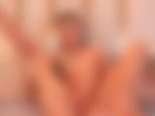 Live cam show with Ainoanoire - Dp on AdultVida.com
