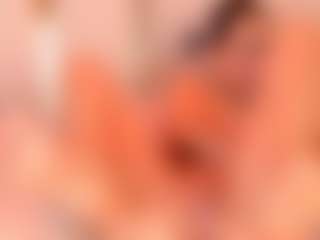 Ainoanoire's Live Sex Cam Show