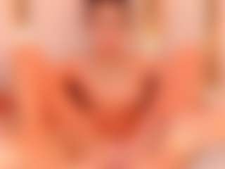 Ainoanoire's Live Sex Cam Show