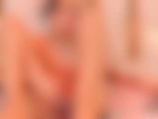 Ainoanoire's Live Sex Cam Show