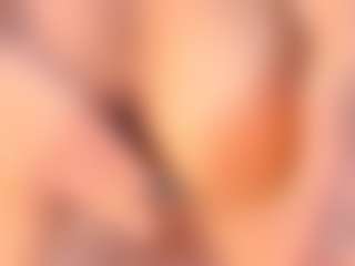 Ainoanoire's Live Sex Cam Show