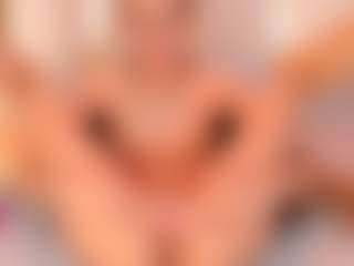 Ainoanoire's Live Sex Cam Show