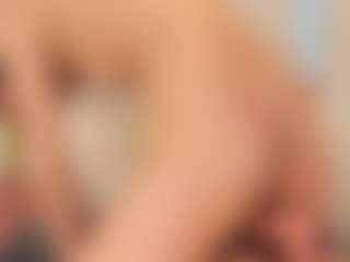 Ainoanoire's Live Sex Cam Show
