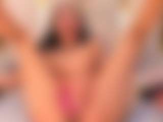 Ainoanoire's Live Sex Cam Show