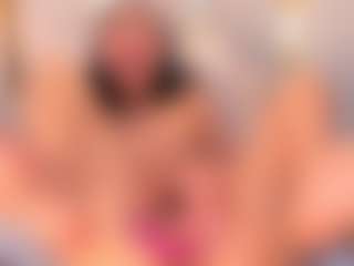 Ainoanoire's Live Sex Cam Show