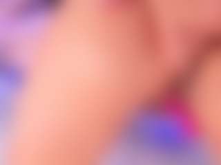 Ainoanoire's Live Sex Cam Show