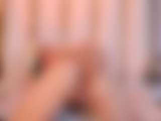 Ainoanoire's Live Sex Cam Show