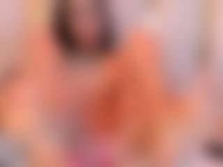 Ainoanoire's Live Sex Cam Show
