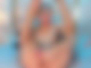 Ainoanoire's Live Sex Cam Show