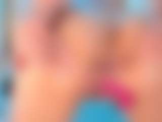 Ainoanoire's Live Sex Cam Show