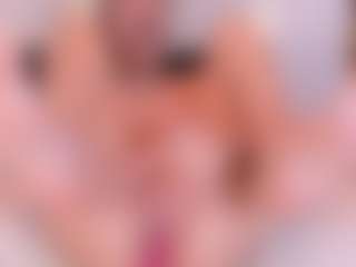 Ainoanoire's Live Sex Cam Show
