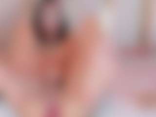 Ainoanoire's Live Sex Cam Show