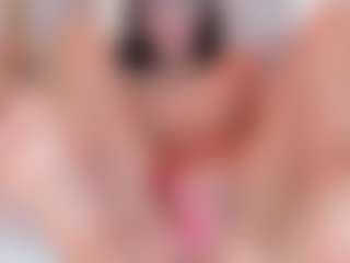 Ainoanoire's Live Sex Cam Show