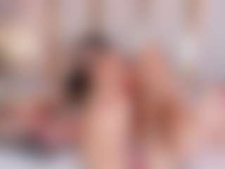 Ainoanoire's Live Sex Cam Show