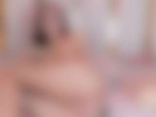Ainoanoire's Live Sex Cam Show