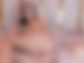 Live cam show with Ainoanoire - Skinny on crypto-cams