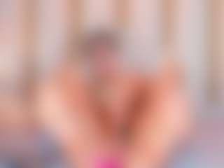 Ainoanoire's Live Sex Cam Show