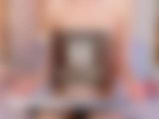Ainoanoire's Live Sex Cam Show