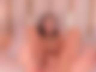 Ainoanoire's Live Sex Cam Show