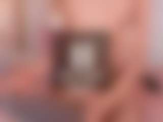 Ainoanoire's Live Sex Cam Show