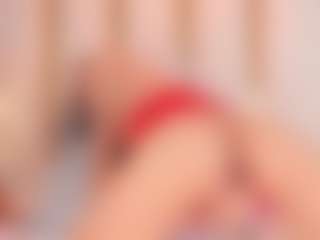 Ainoanoire's Live Sex Cam Show