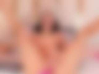 Ainoanoire's Live Sex Cam Show