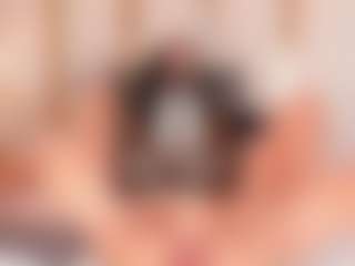 Ainoanoire's Live Sex Cam Show