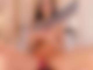 Ainoanoire's Live Sex Cam Show