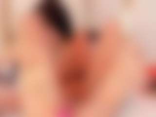 Live cam show with Ainoanoire - Fingering on Free Soda