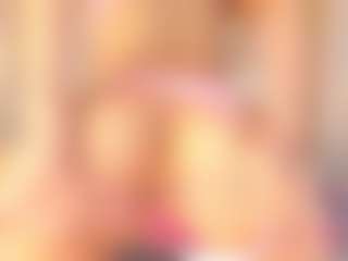 Ainoanoire's Live Sex Cam Show