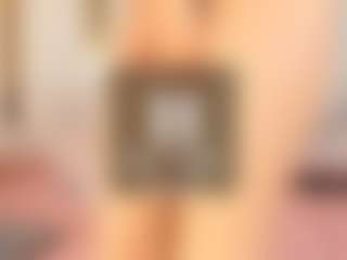 Ainoanoire's Live Sex Cam Show