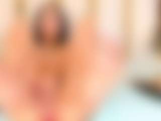 Ainoanoire's Live Sex Cam Show
