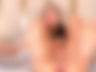 Ainoanoire's Live Sex Cam Show