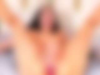 Ainoanoire's Live Sex Cam Show